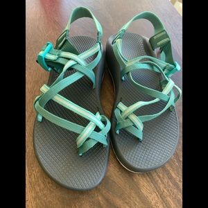 Chaco sandal W8